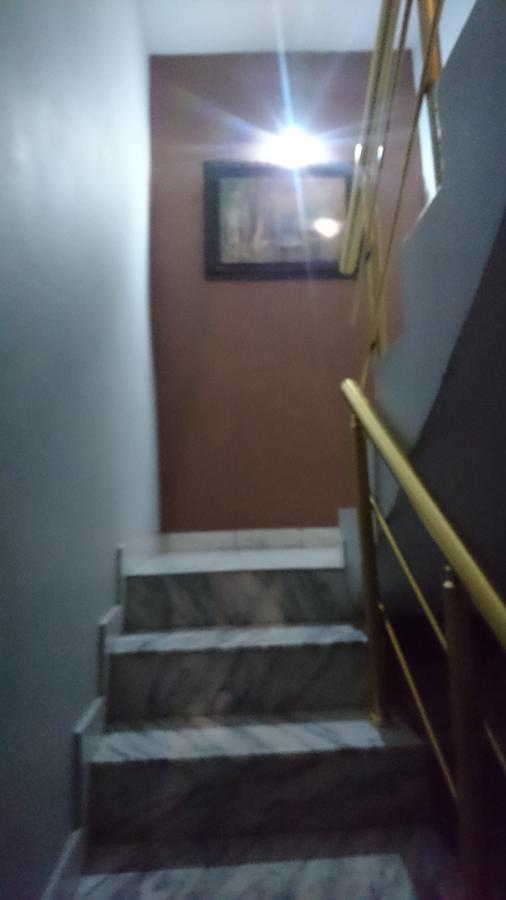 Dafina Hotel Tiranë Eksteriør bilde